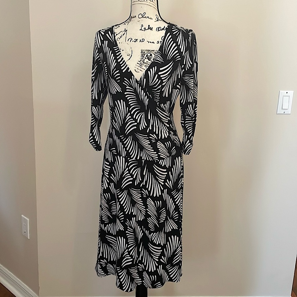 Dress, like new. Size M